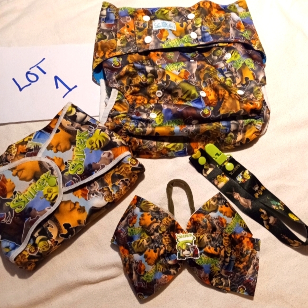 Shrek ABDL Print Accessory Set